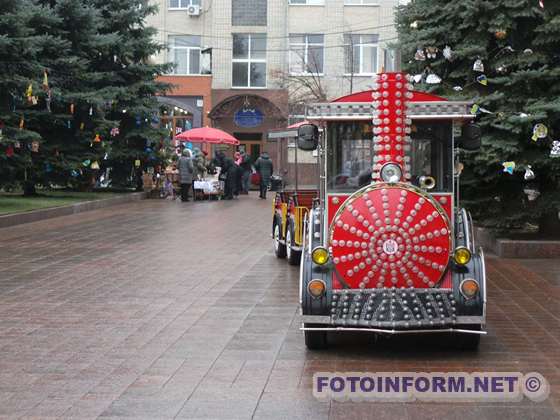 Різдвяний ярмарок відбувся у Кропивницькому (ФОТО)